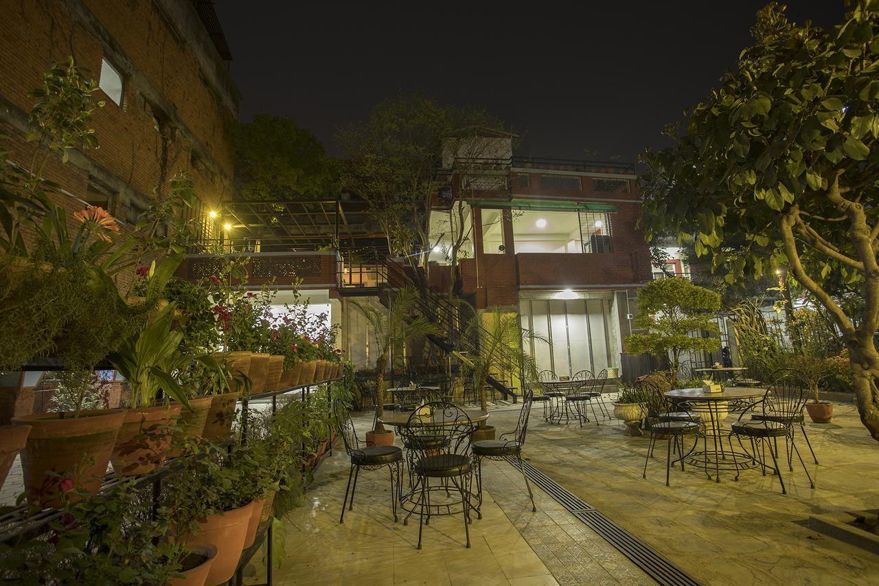 Oyo 131 Hotel Milarepa Katmandú Exterior foto